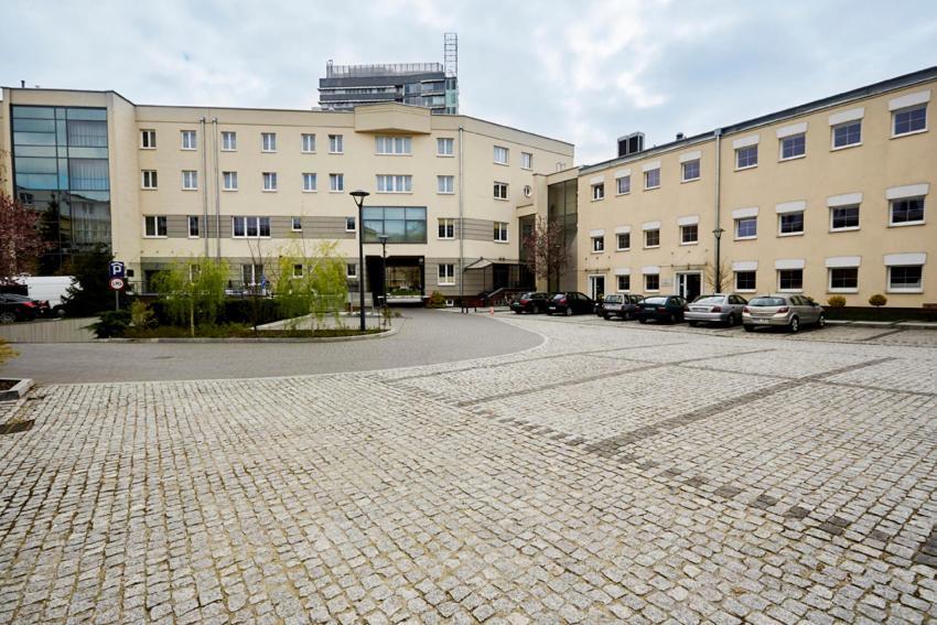 Centrum Okopowa 55 Warsaw Exterior photo